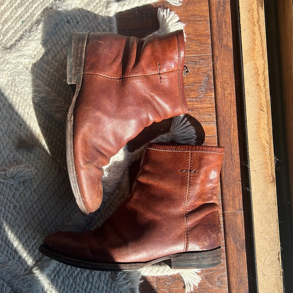 Frye boots 6.5